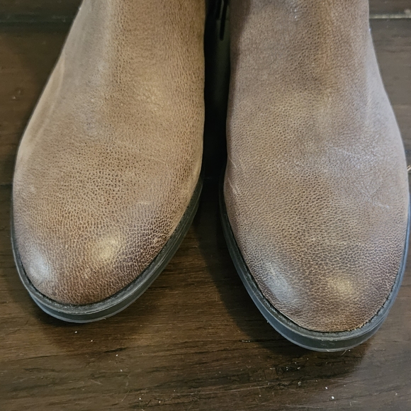Vince Camuto Boots - Picture 3 of 5